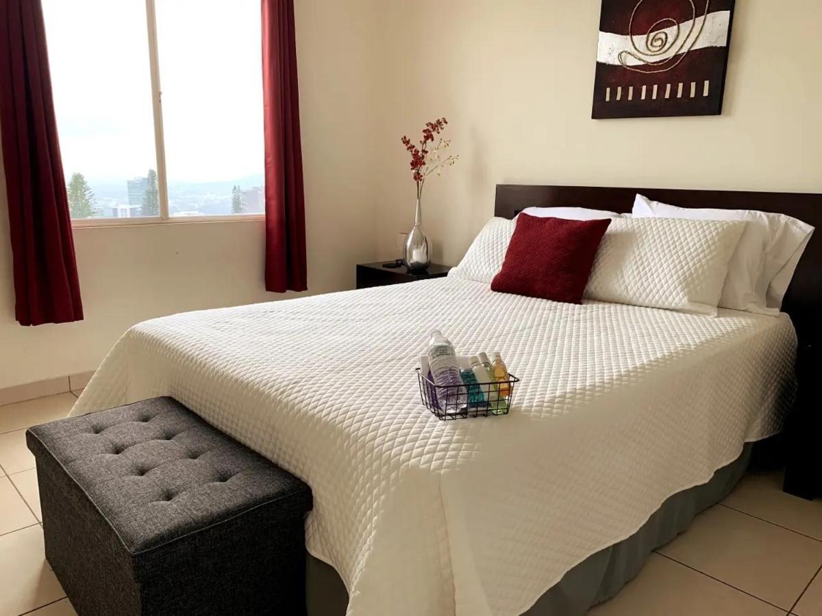 Beautiful apartment, Terrace with incredible view, 3 bdr, Escalon, Exclusive, Secure San Salvador Exterior foto